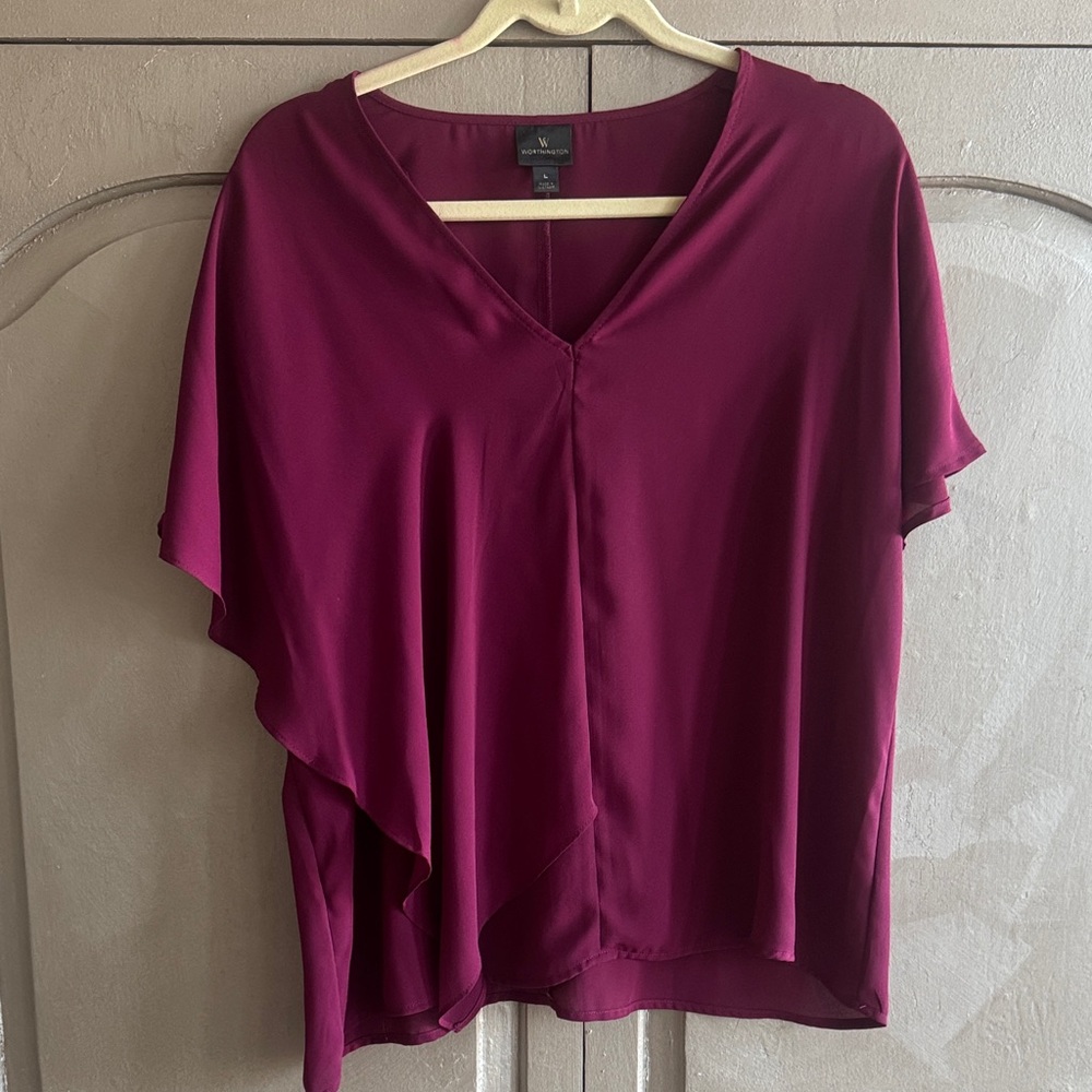 Worthington Elegant Burgundy V-Neck Women's top size  Large